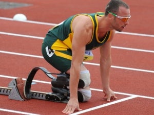 Pistorius claims silver without competing
