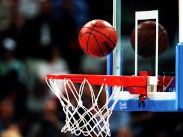 United States thrash China in women's basketball