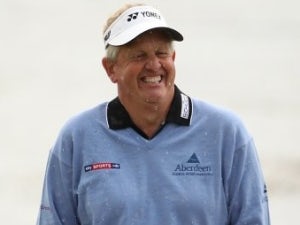 Monty: 'Keep McIlroy away from Woods'
