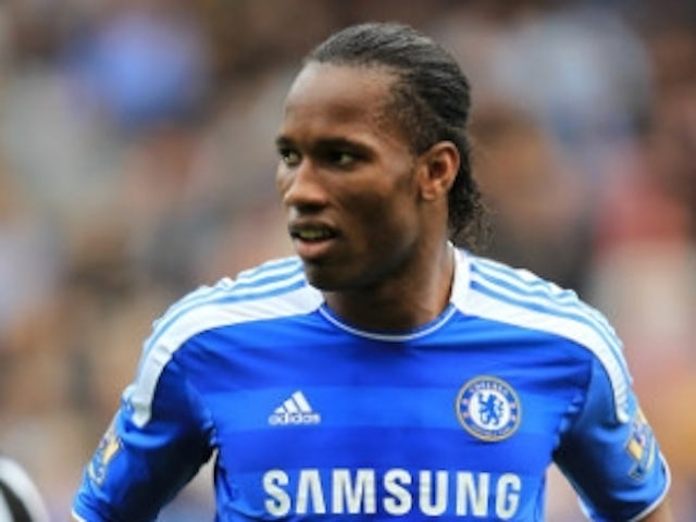 Drogba trains at Chelsea