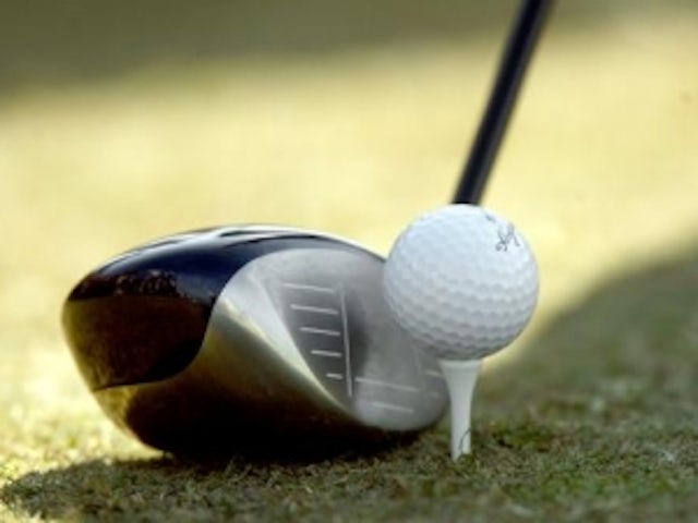 Golf bodies propose to outlaw long-handled putters