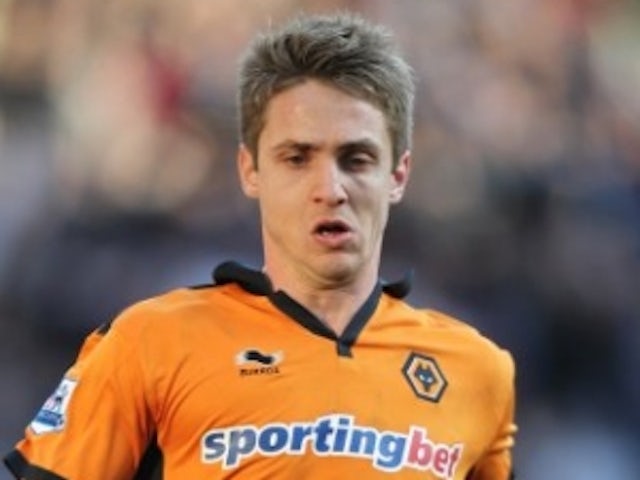 Doyle pens new Wolves contract