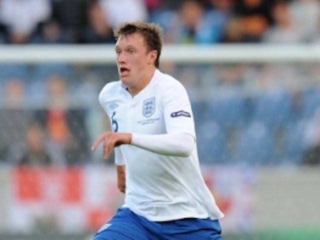 Jones admits England captaincy dreams