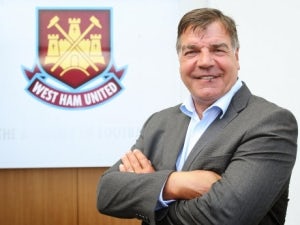 Allardyce: 'Fans told me not to sign Diouf'
