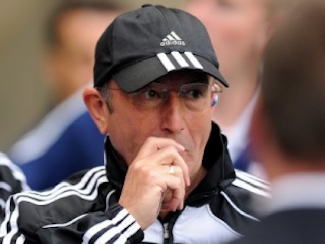 Pulis: ‘United have an advantage over us’