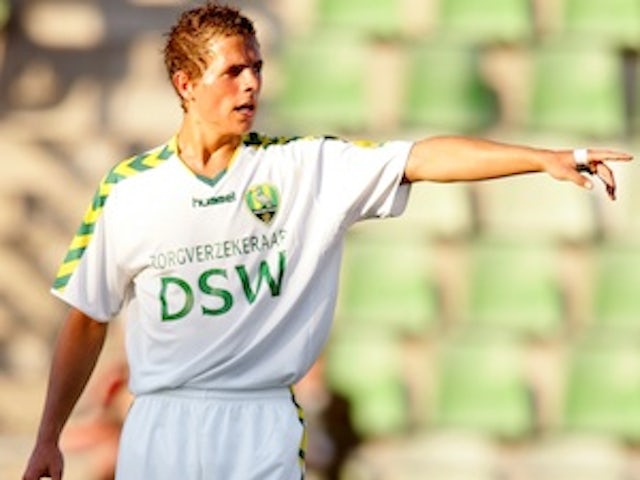 Verhoek pulls out of Forest move