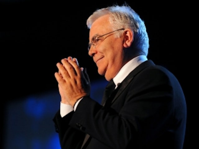 Kenwright promises transfer funds