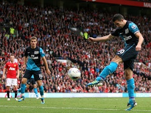 Van Persie angered by poor Arsenal 