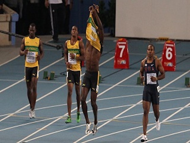 Bolt false starts in 100m final