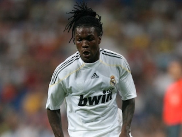 Drenthe happy to wear number 10