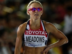 Jenny Meadows fails to qualify for 800m