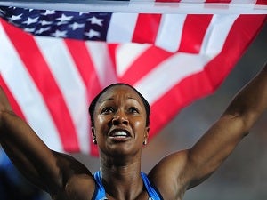 USA win women's 4x100m relay