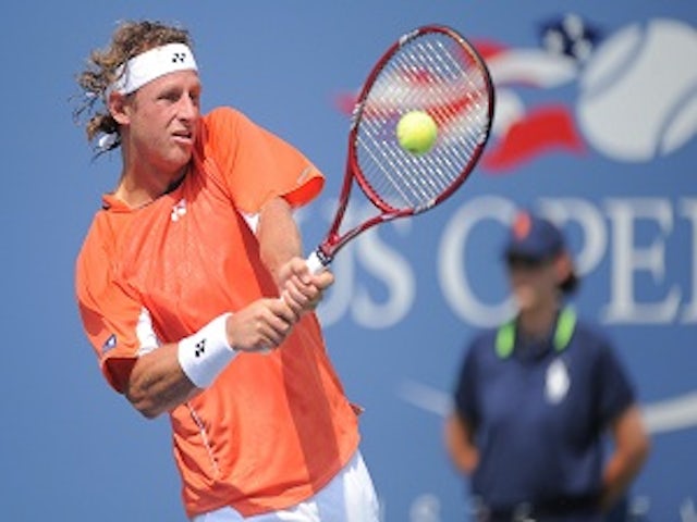 Nalbandian disqualified from Queen's final