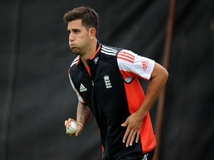 Dernbach called up as cover