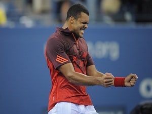 Result: Tsonga claims first Finals win