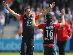 Bresnan to fly to US for surgery
