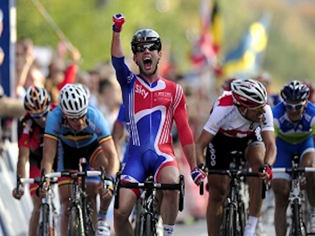Cavendish wins stage two of Tour de France