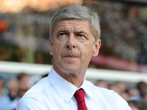 Team News: Wenger names strong Arsenal side