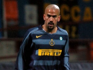Veron comes out of retirement