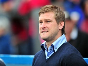 Robinson to talk to Dons chairman