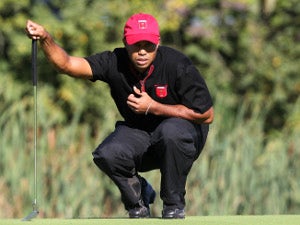 Woods shares lead at Bay Hill