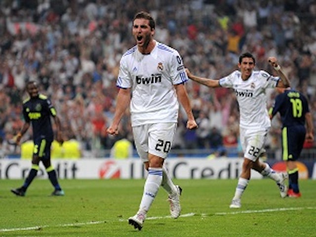 Higuain to sign new Madrid deal?
