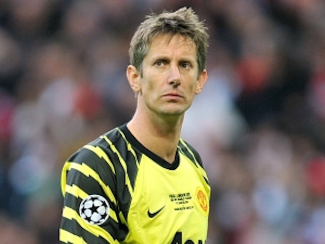 Van der Sar rules out coaching role