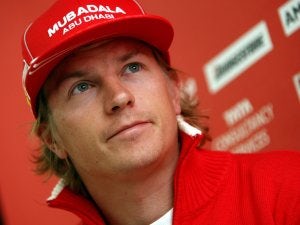 Alonso frustrated with Raikkonen