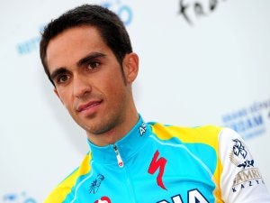 Alberto Contador defends Lance Armstrong