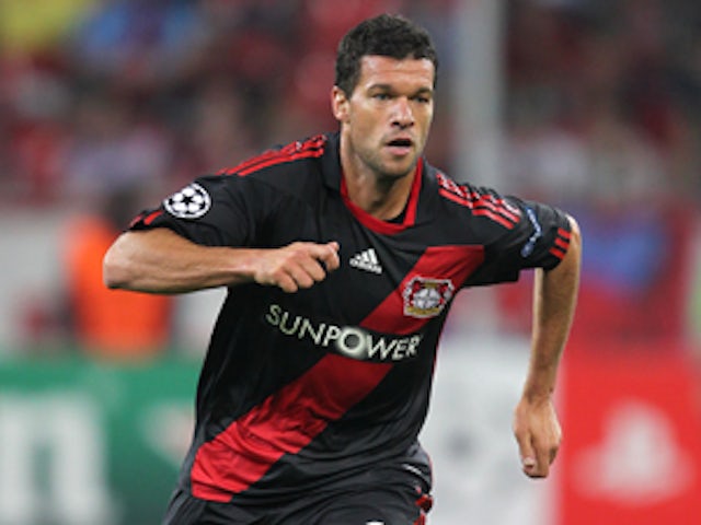 Ballack: England 'parked three buses'