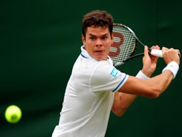 Raonic claims comfortable victory