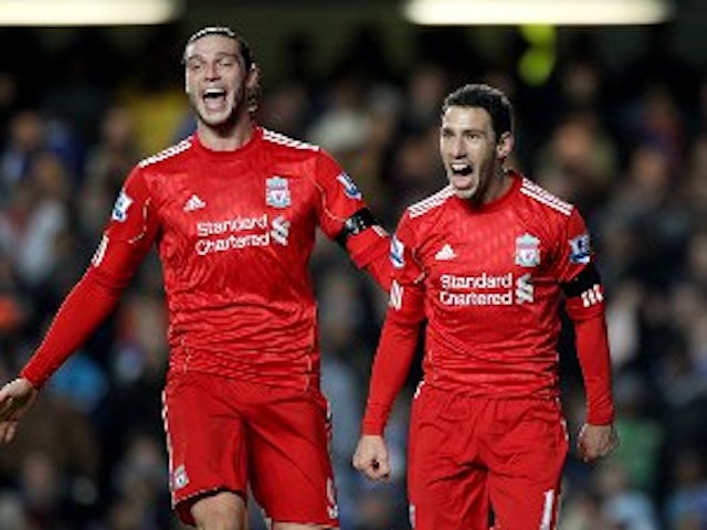 Liverpool to consider Carroll loan