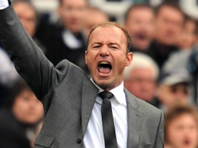 Shearer: 'Newcastle players are hiding'