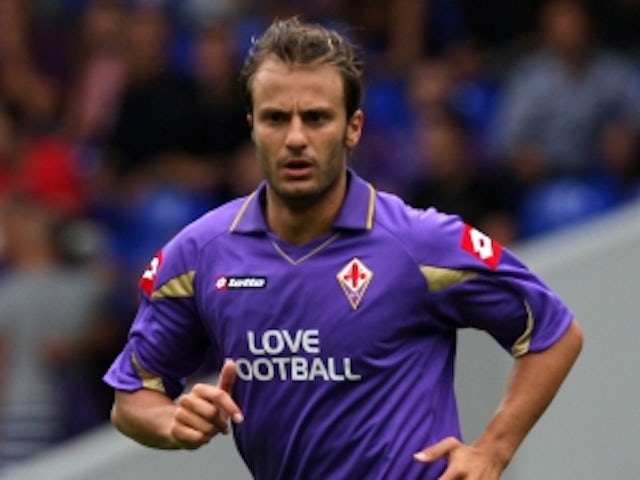 Genoa to sign Gilardino