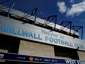 Bouazza confirms Millwall "divorce"