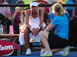 Keothavong crashes out in first round