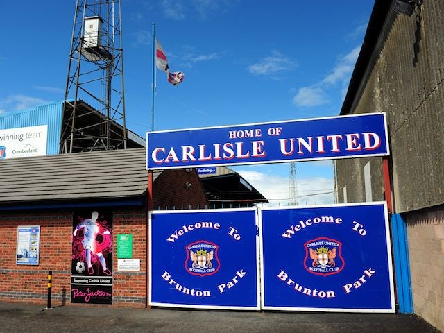 Carlisle sign goalkeeper Fleming