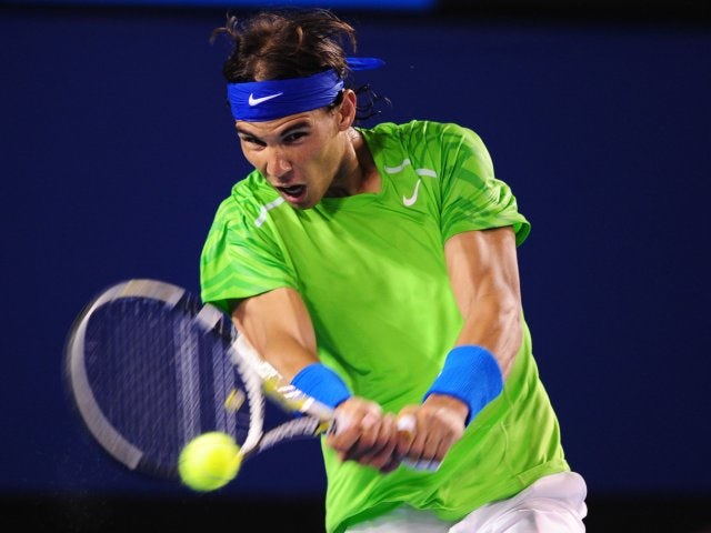 Nadal outlasts Federer to reach Melbourne final