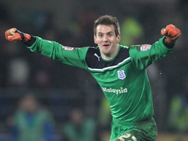 Heaton poised for Watford move
