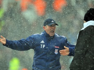 Pulis slams "laughable" Chelsea duo