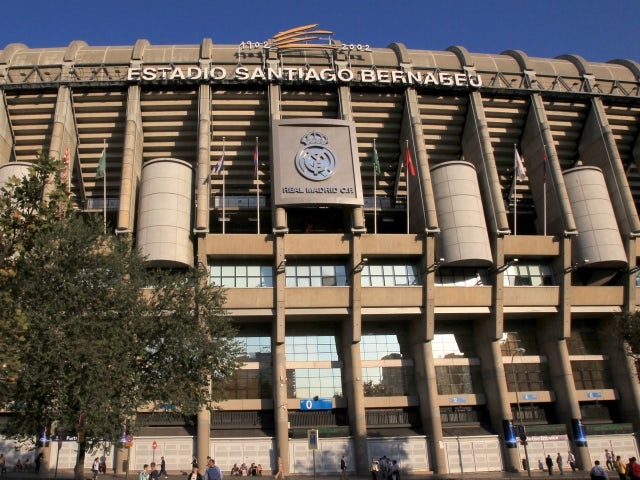 Madrid re-sign Carvajal