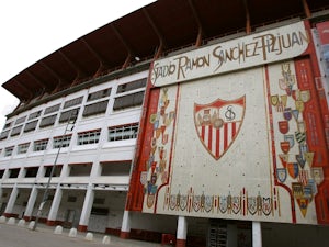 Sevilla run riot in derby