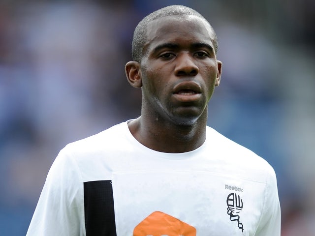 Teams show support for Muamba