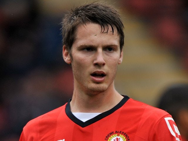 Crewe deny Powell deal