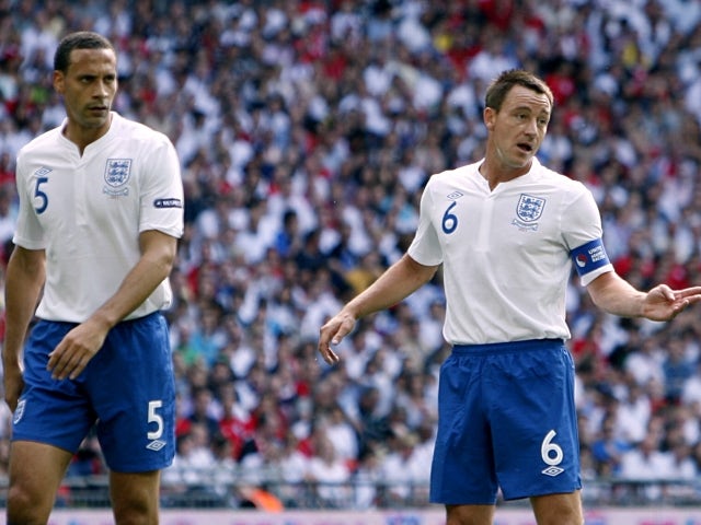 Ferdinand impressed with England togetherness