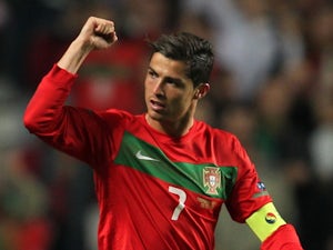 Postiga defends Ronaldo