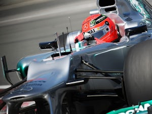 Report: Lowe agrees Mercedes switch