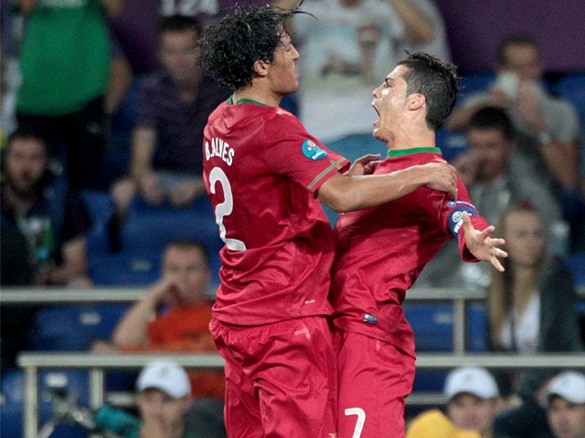 Portugal beat 10-man Azerbaijan
