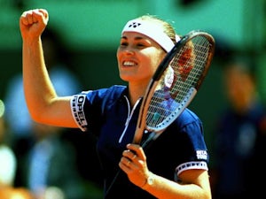 Hingis to come out of retirement