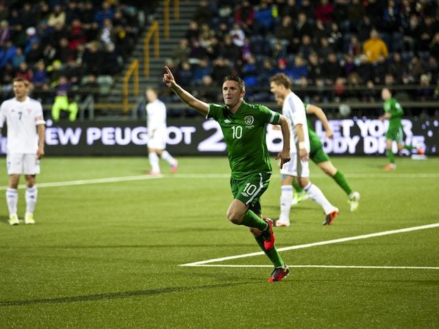 Team News: Keane, Long to start for Ireland